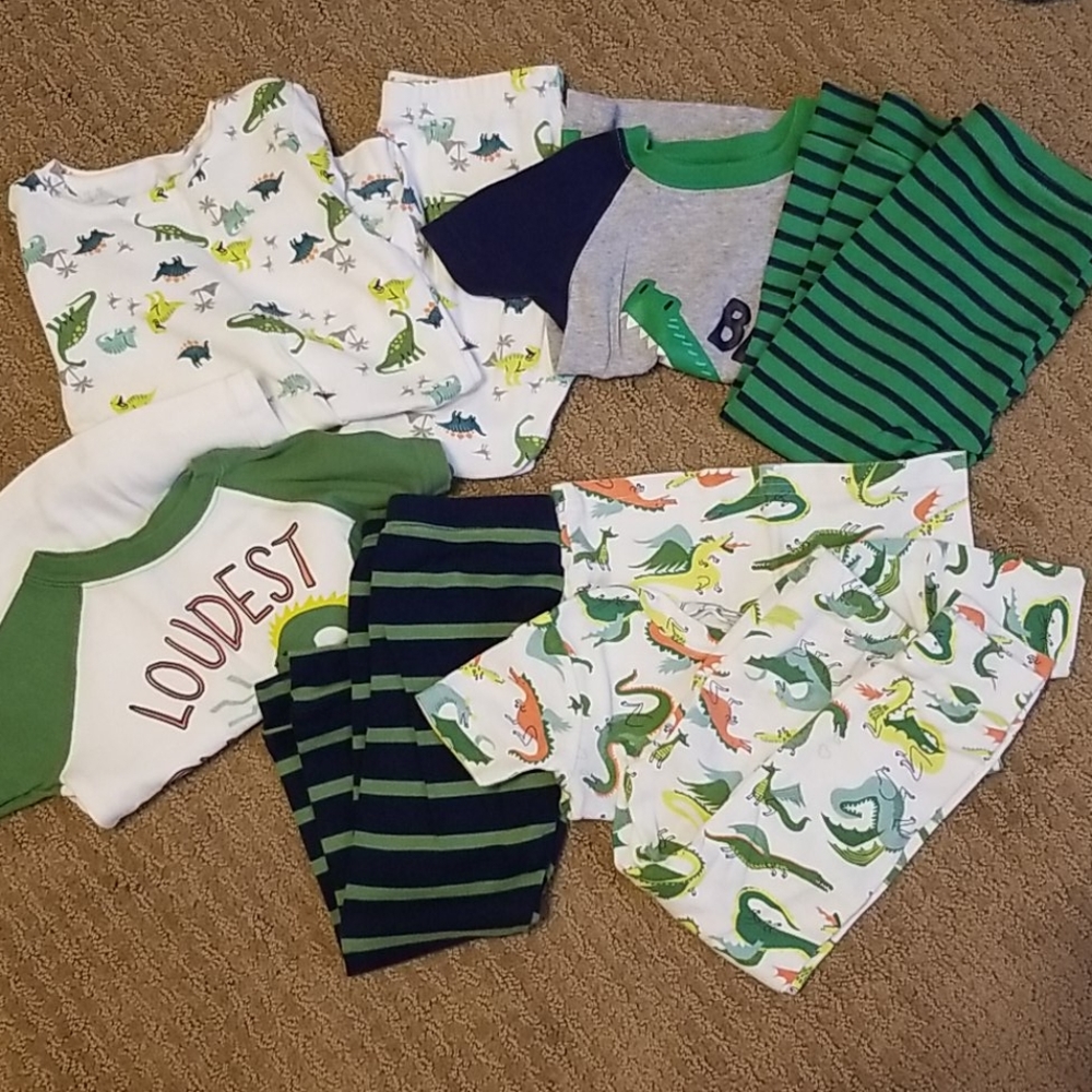 4 pairs pajamas